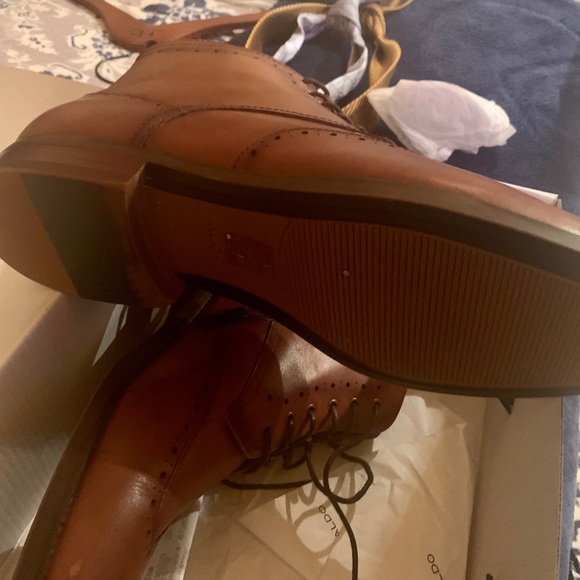 Aldo Brown Cap Toe Shoe Boots. Just beautiful and very stylish Size 9! Like New! - Picture 4 of 5